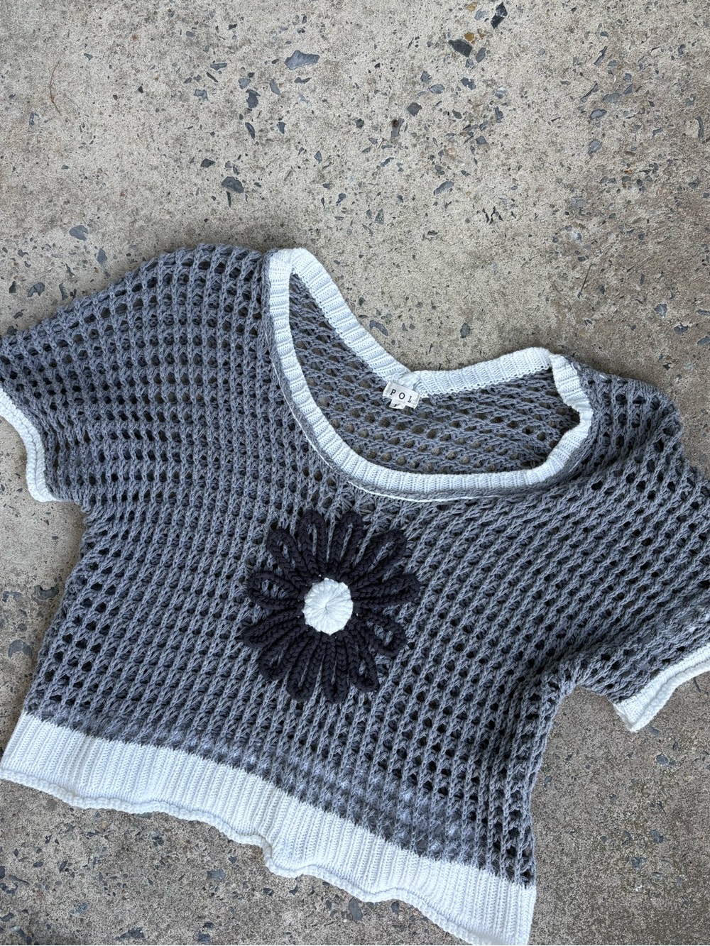 POL  Crochet Short-Sleeve Sweater with Flower Applique